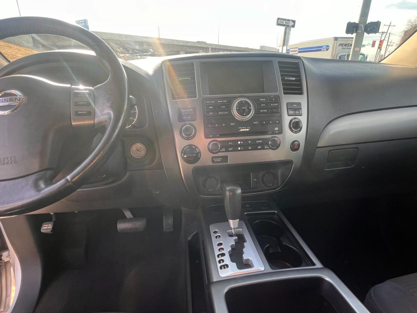 2012 SILVER NISSAN ARMADA SE; PLATINUM; SL 4WD (5N1AA0NC6CN) with an 5.6L V8 DOHC 32V engine, 5-Speed Automatic transmission, located at 8101 E. Skelly Dr., Tulsa, OK, 74129, (918) 592-3593, 36.121891, -95.888802 - Photo#4